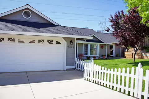 4826 Tralee Ln, Redding, CA 96001 photo 3