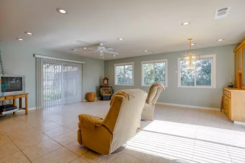 14864 Pleasant Valley Dr, Red Bluff, CA 96080 photo 12