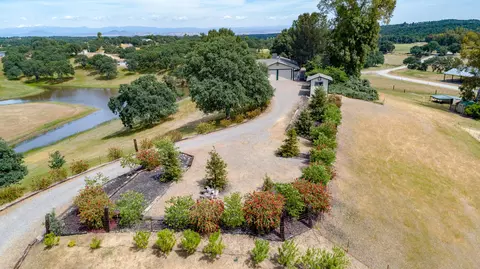 14864 Pleasant Valley Dr, Red Bluff, CA 96080 photo 3