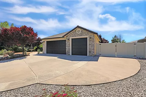 562 River Park Dr, Redding, CA 96003 photo 23