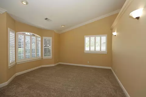 562 River Park Dr, Redding, CA 96003 photo 5