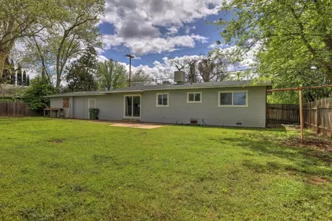 3130 Sacramento Dr, Redding, CA 96001 photo 23