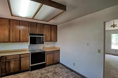 780 Flower Ash Ln, Redding, CA 96003 photo 8