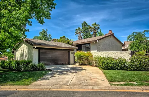 780 Flower Ash Ln, Redding, CA 96003 photo 1