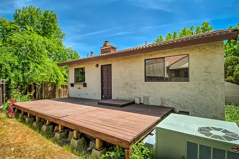 780 Flower Ash Ln, Redding, CA 96003 photo 11