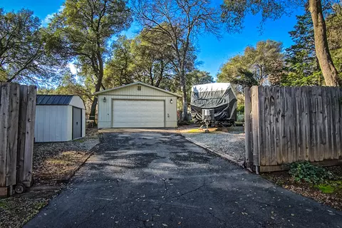 7066 White Oak Dr, Anderson, CA 96007 photo 11