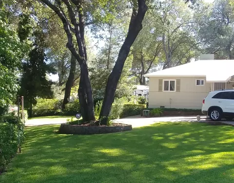 7066 White Oak Dr, Anderson, CA 96007 photo 8