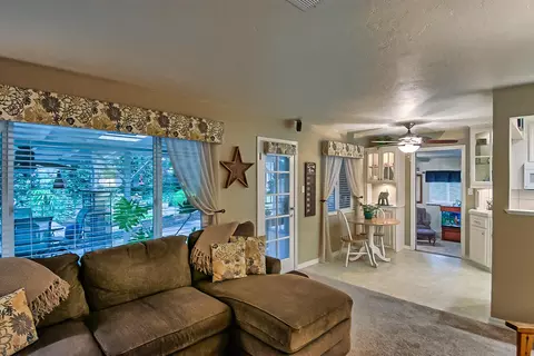 7066 White Oak Dr, Anderson, CA 96007 photo 23
