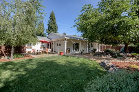 3768 Cheryl Dr, Redding, CA 96002 photo 6