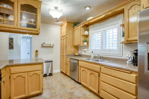 3768 Cheryl Dr, Redding, CA 96002 photo 15