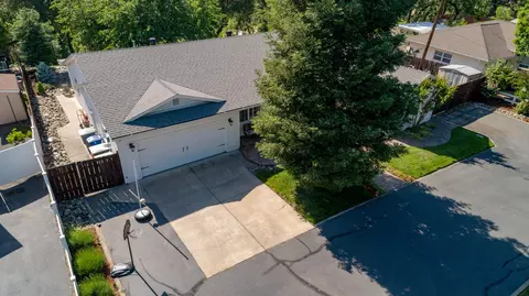 3768 Cheryl Dr, Redding, CA 96002 photo 1