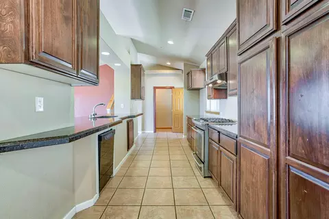 2570 Snow Ln, Redding, CA 96003 photo 14
