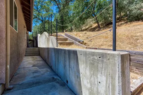 2570 Snow Ln, Redding, CA 96003 photo 54