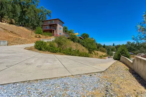2570 Snow Ln, Redding, CA 96003 photo 62
