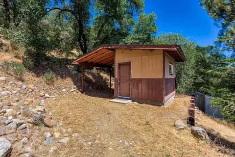 2570 Snow Ln, Redding, CA 96003 photo 58