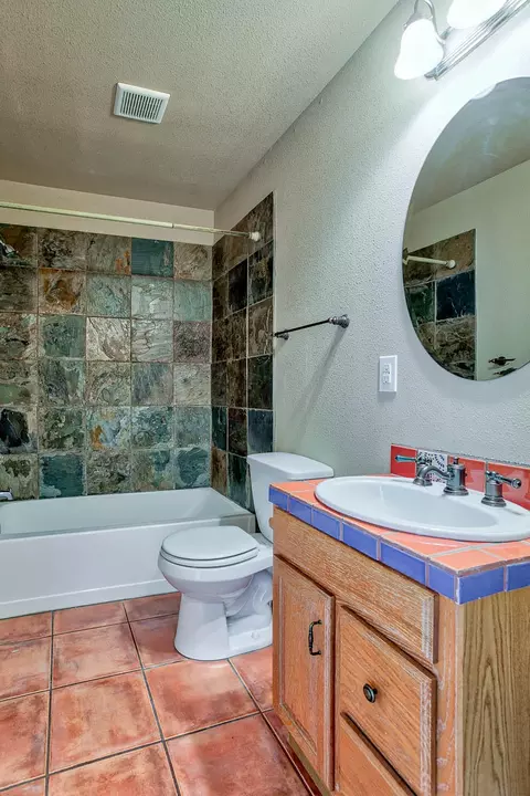 2570 Snow Ln, Redding, CA 96003 photo 38
