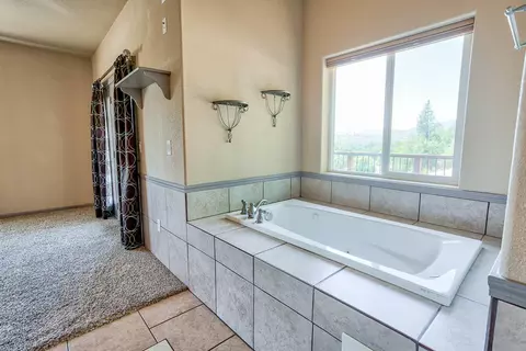 2570 Snow Ln, Redding, CA 96003 photo 28