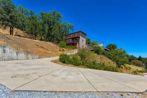 2570 Snow Ln, Redding, CA 96003 photo 61