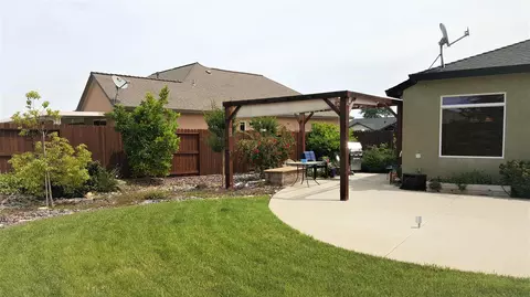 688 Durango Way, Redding, CA 96003 photo 24