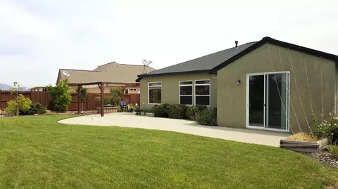 688 Durango Way, Redding, CA 96003 photo 22