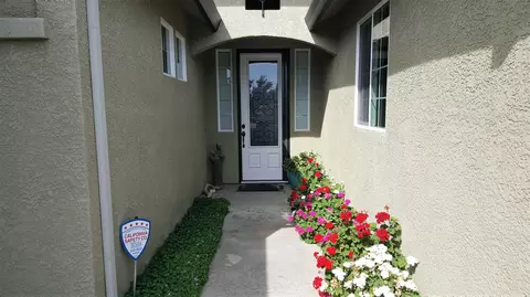 688 Durango Way, Redding, CA 96003 photo 3