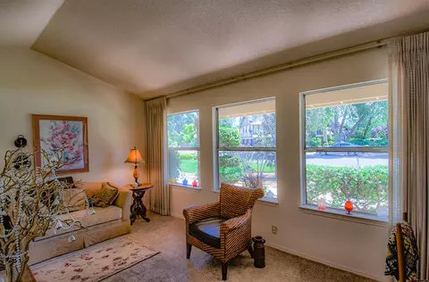 4596 Alta Camino Dr, Redding, CA 96002 photo 6