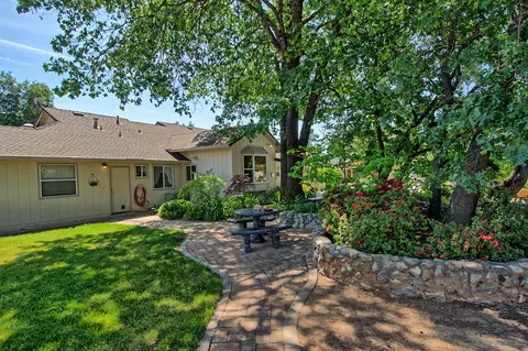4596 Alta Camino Dr, Redding, CA 96002 photo 35