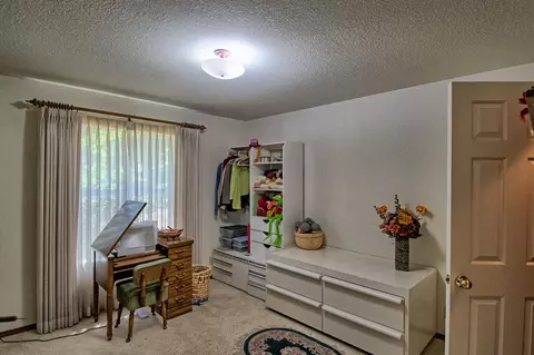 4596 Alta Camino Dr, Redding, CA 96002 photo 26