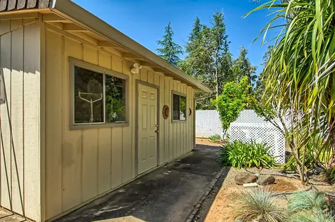 4596 Alta Camino Dr, Redding, CA 96002 photo 39