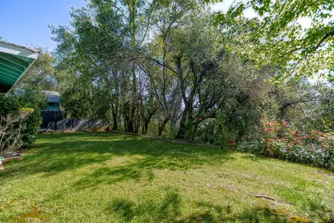 2732 Churn Ct, Redding, CA 96002 photo 5