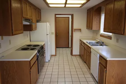 1544 Arroyo Manor Dr, Redding, CA 96003 photo 11