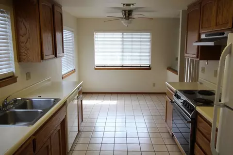 1544 Arroyo Manor Dr, Redding, CA 96003 photo 12