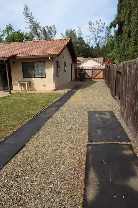 1544 Arroyo Manor Dr, Redding, CA 96003 photo 25