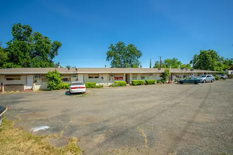 1126 Gold St, Redding, CA 96001 photo 11