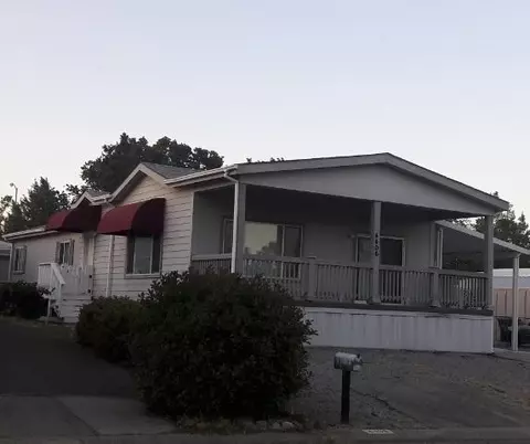 4406 White River Dr, Redding, CA 96003 photo 1
