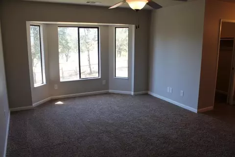 2343 Candlewood Dr, Redding, CA 96003 photo 16