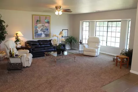 2343 Candlewood Dr, Redding, CA 96003 photo 6