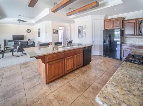 771 Rogue River Way, Redding, CA 96003 photo 7