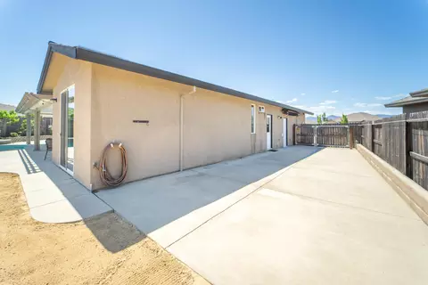 771 Rogue River Way, Redding, CA 96003 photo 26