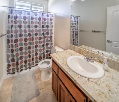771 Rogue River Way, Redding, CA 96003 photo 12