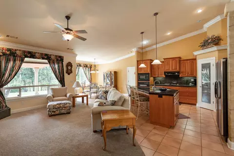 12754 Encanto Way, Redding, CA 96003 photo 10