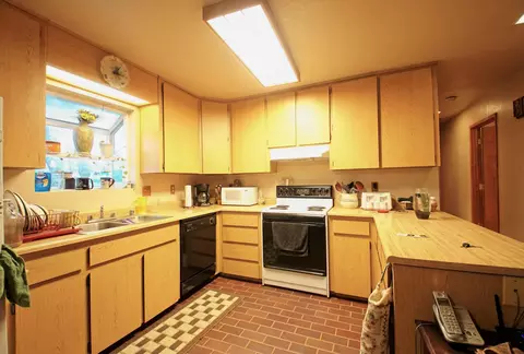 19379 Cool Breeze Way, Redding, CA 96003 photo 5