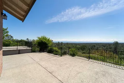 15692 Ranchland Dr, Redding, CA 96001 photo 10