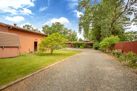 3520 Ebby Ln, Anderson, CA 96007 photo 32