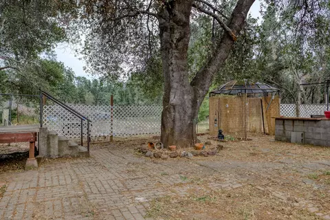 20019 Sylvia Ln, Redding, CA 96002 photo 15