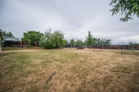 1062 Partridge Dr, Redding, CA 96003 photo 29