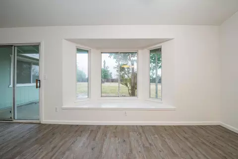 1062 Partridge Dr, Redding, CA 96003 photo 9