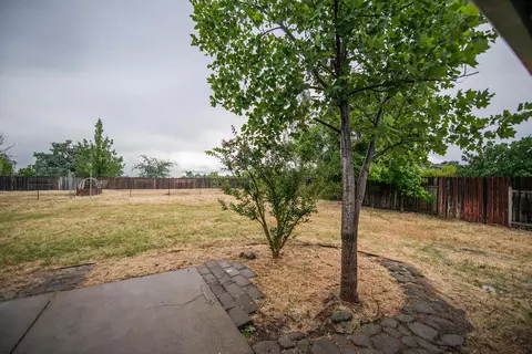 1062 Partridge Dr, Redding, CA 96003 photo 22