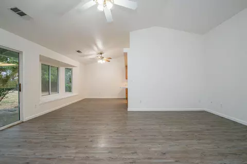 1062 Partridge Dr, Redding, CA 96003 photo 6