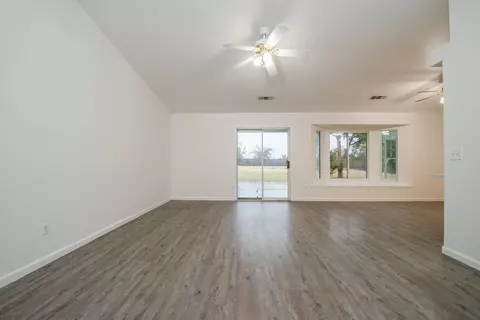 1062 Partridge Dr, Redding, CA 96003 photo 7
